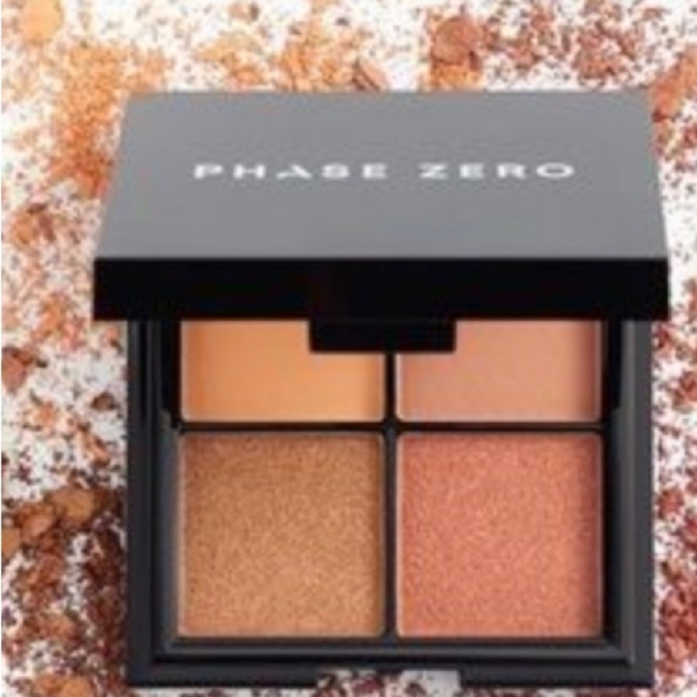 PHASE ZERO Makeup Quad Eyeshadow Palette - Pigmented, Warm and Vibrant -New-